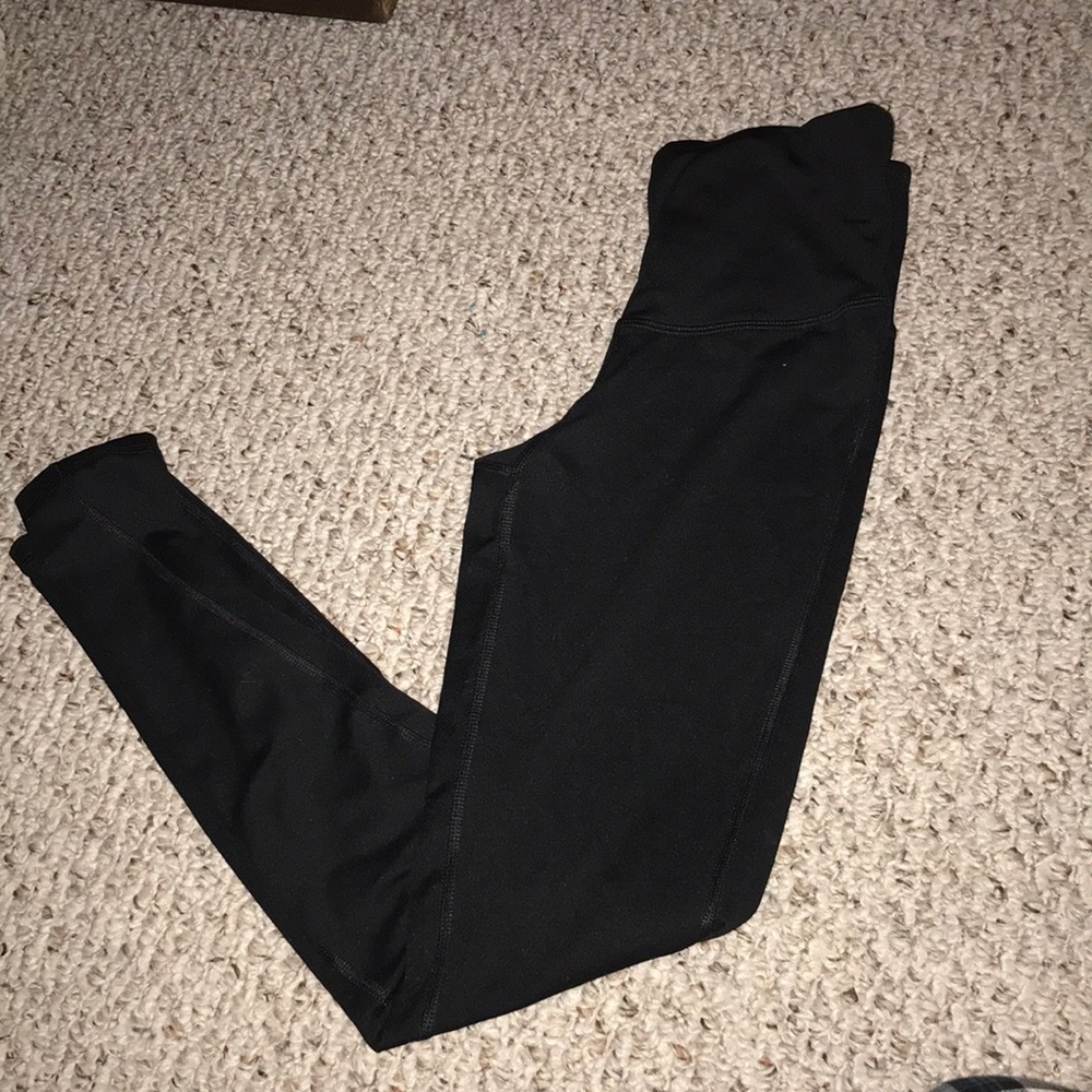 Black leggings